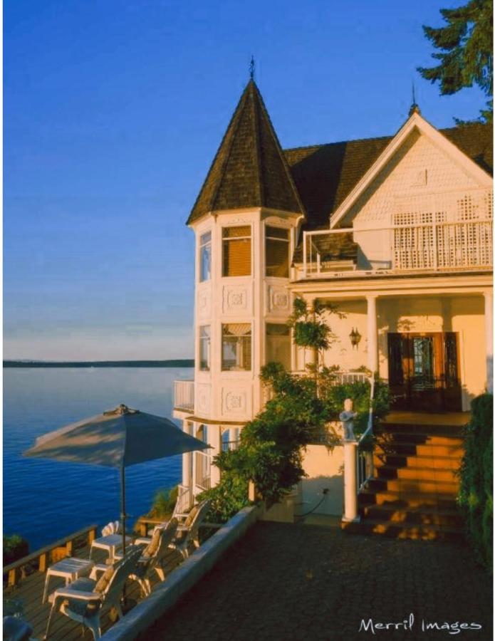 Walkon Waterfront Castle Cove Inn Чемейнус Экстерьер фото